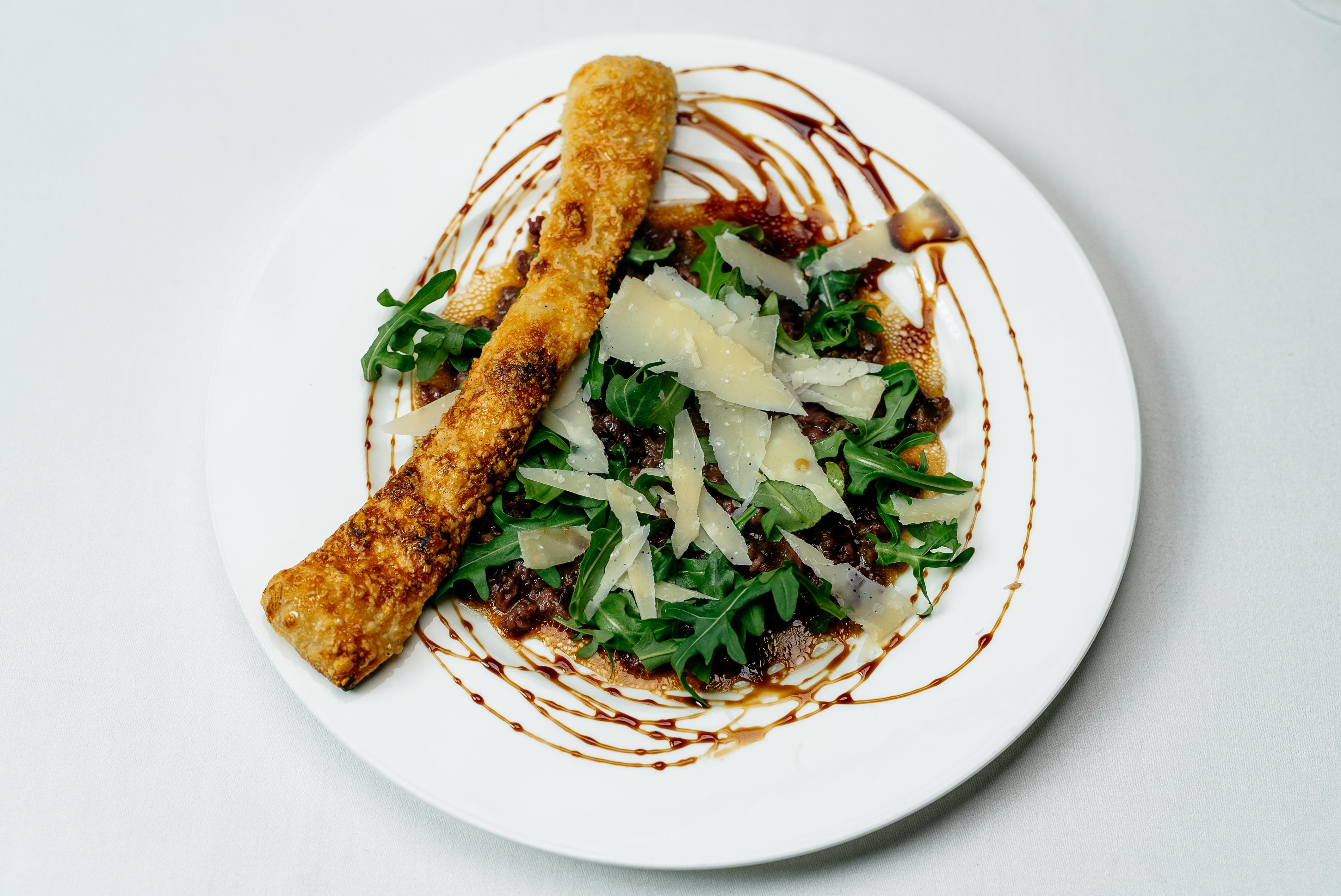 Precise Resort Bad Saarow Ngoại thất bức ảnh A salad with balsamic vinegar